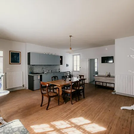 Casa Cecilia 아파트