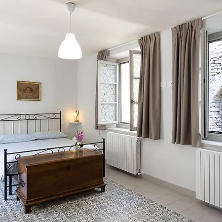 Casa Cecilia サント・ステファノ・ベルボ